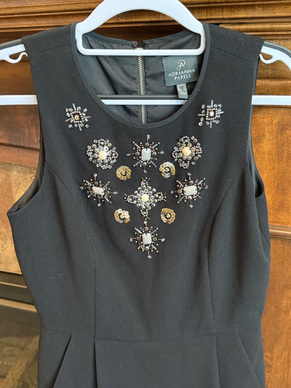 Adrianna Papell black formal sleeveless dress beadwork atomic detail size 4 - Picture 2 of 9